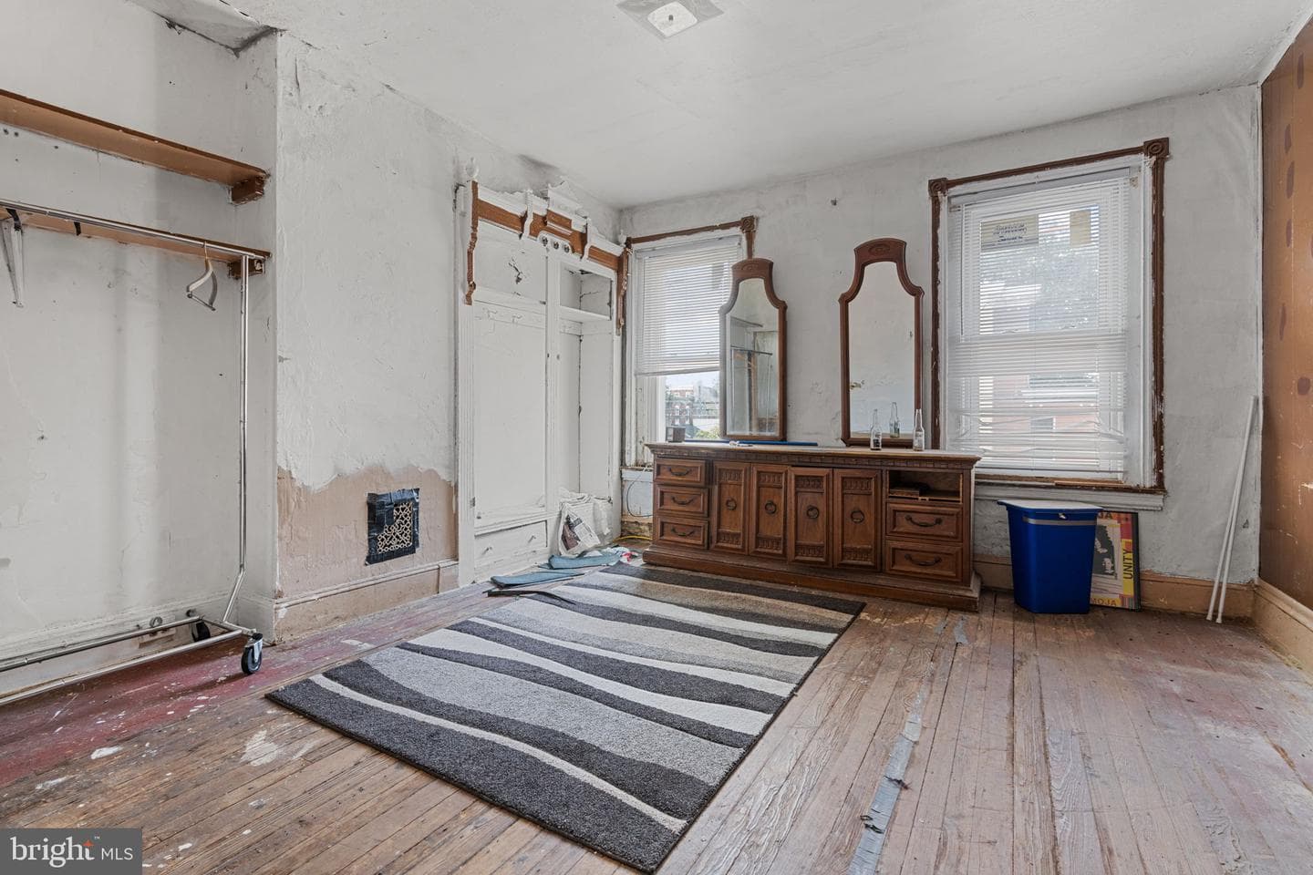 3949 Brown Street photo 13