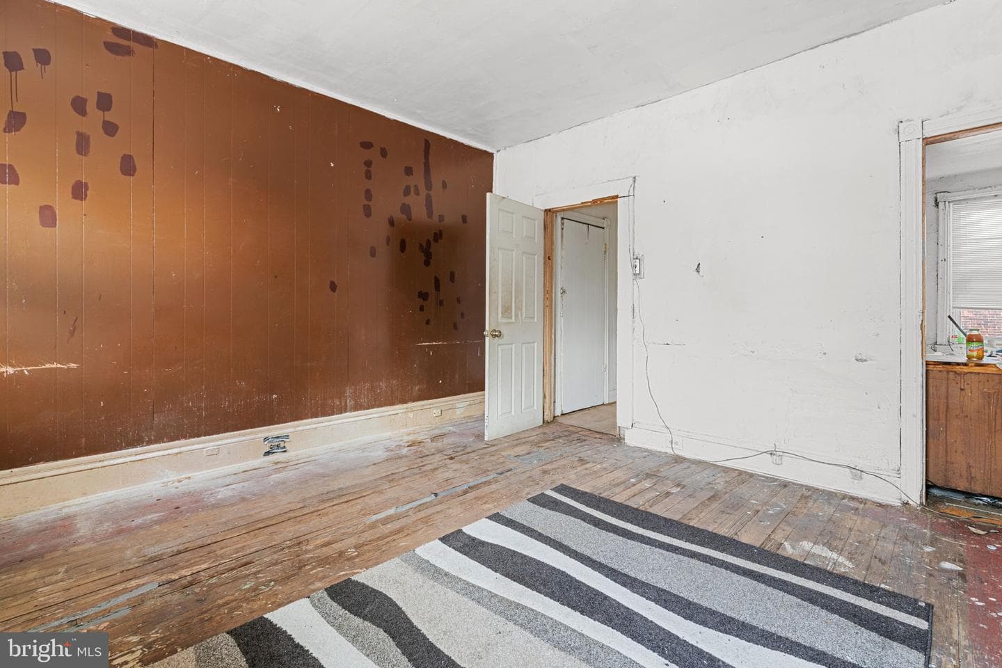 3949 Brown Street photo 14