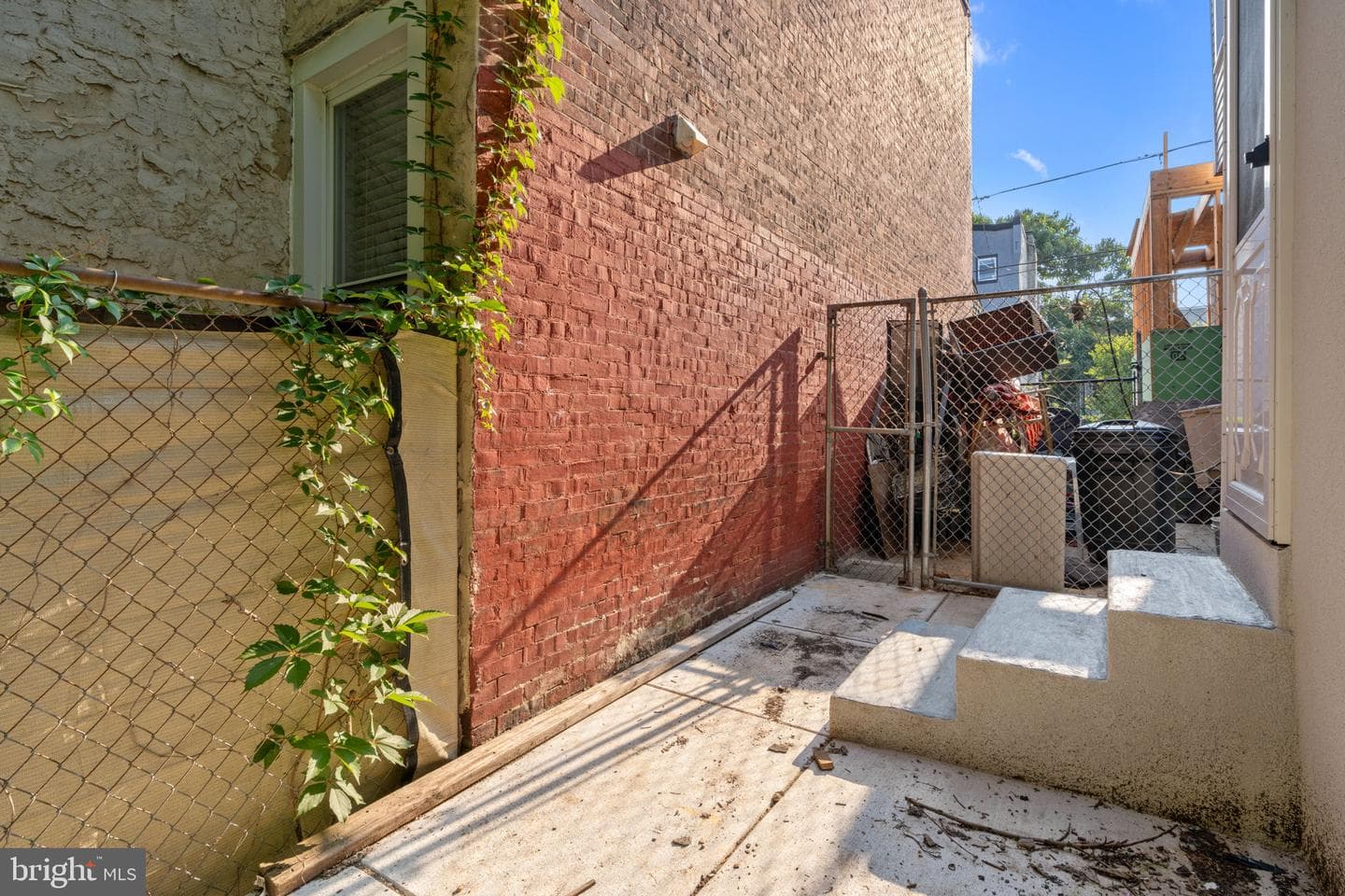 3949 Brown Street photo 17