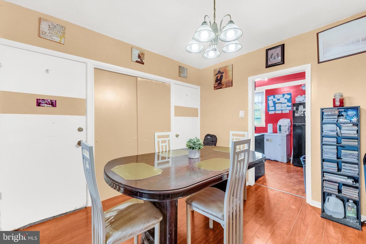 5834 N Hope Street photo 9