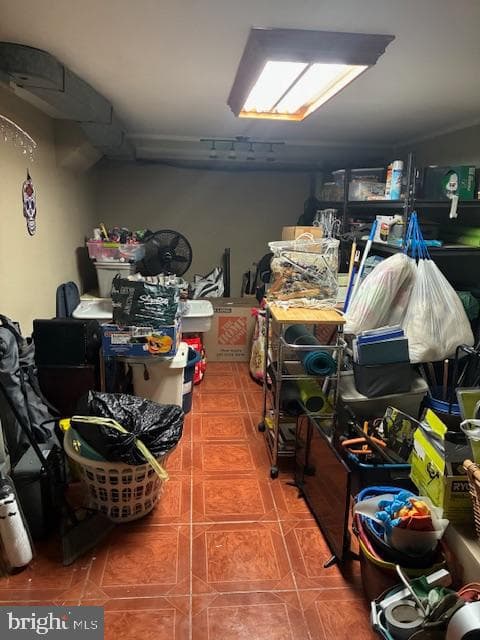 6604 Harley Street photo 36