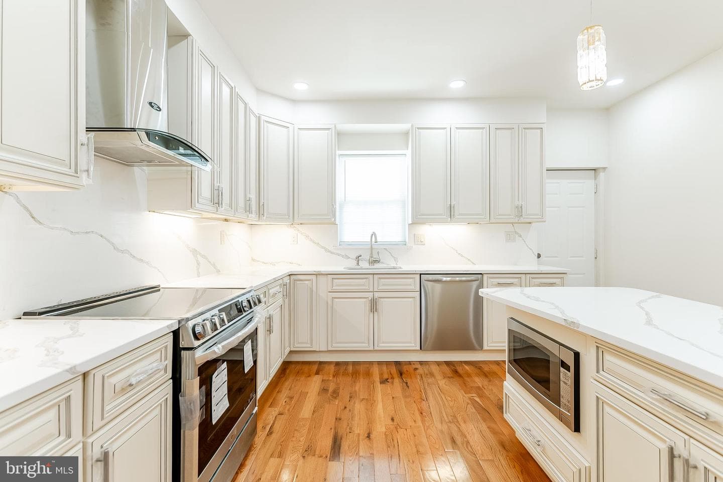 6357 Old York Road, Philadelphia