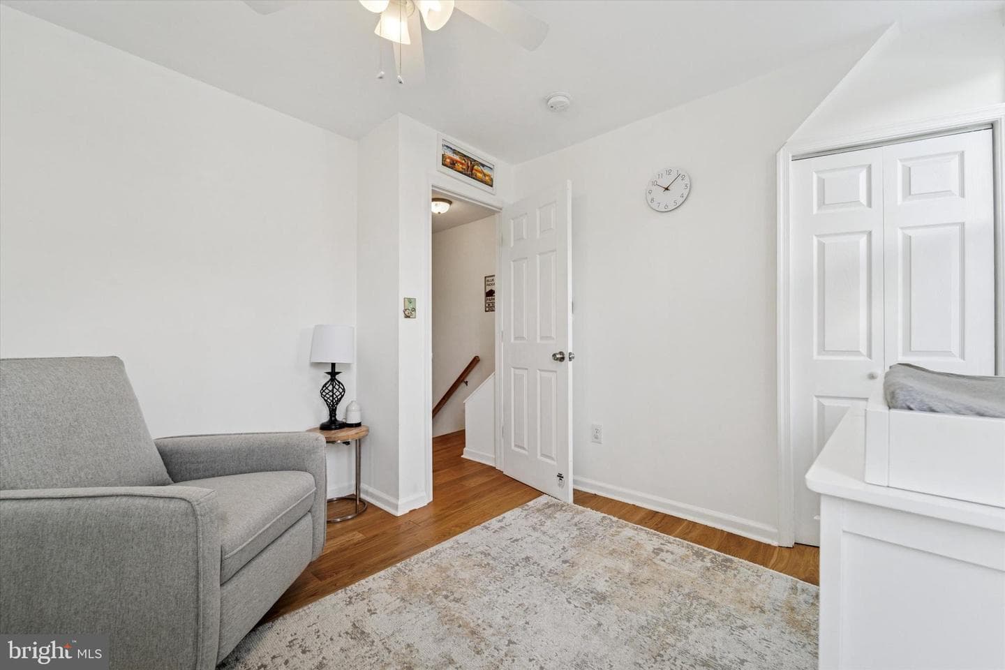 532 E Cabot Street photo 16