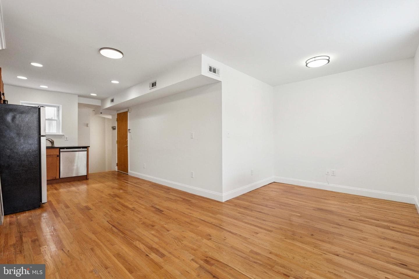 1538 Christian Street #2 photo 4