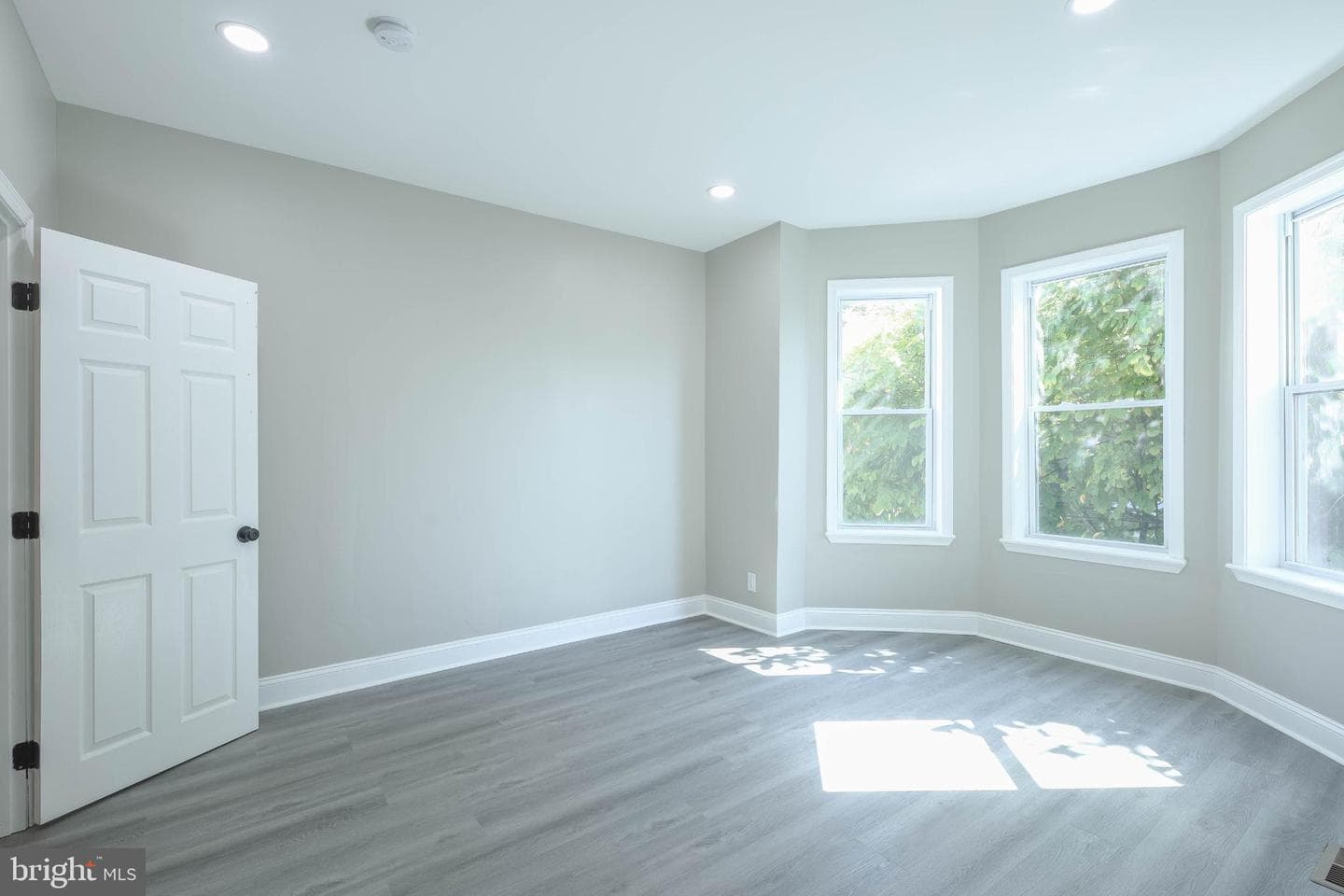 2524 N 28th Street photo 10