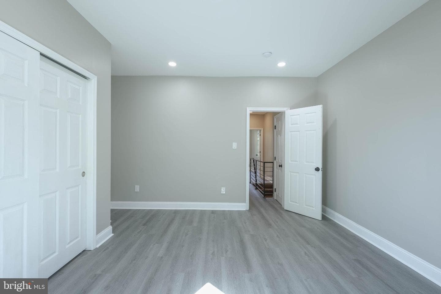 2524 N 28th Street photo 12