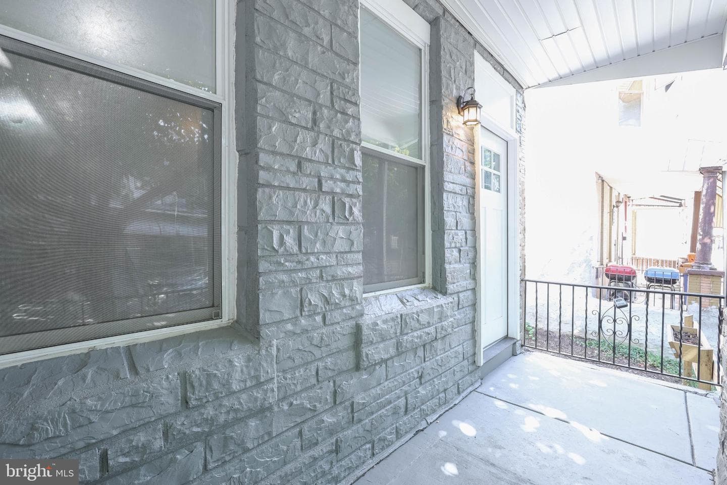 2524 N 28th Street photo 2