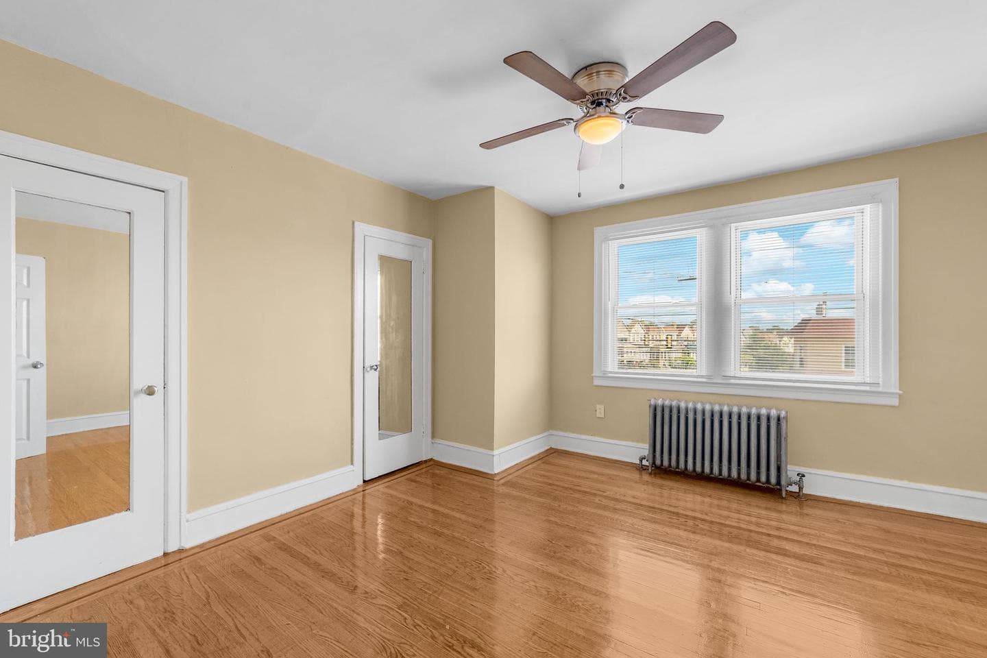 604 E Wyoming Avenue photo 14