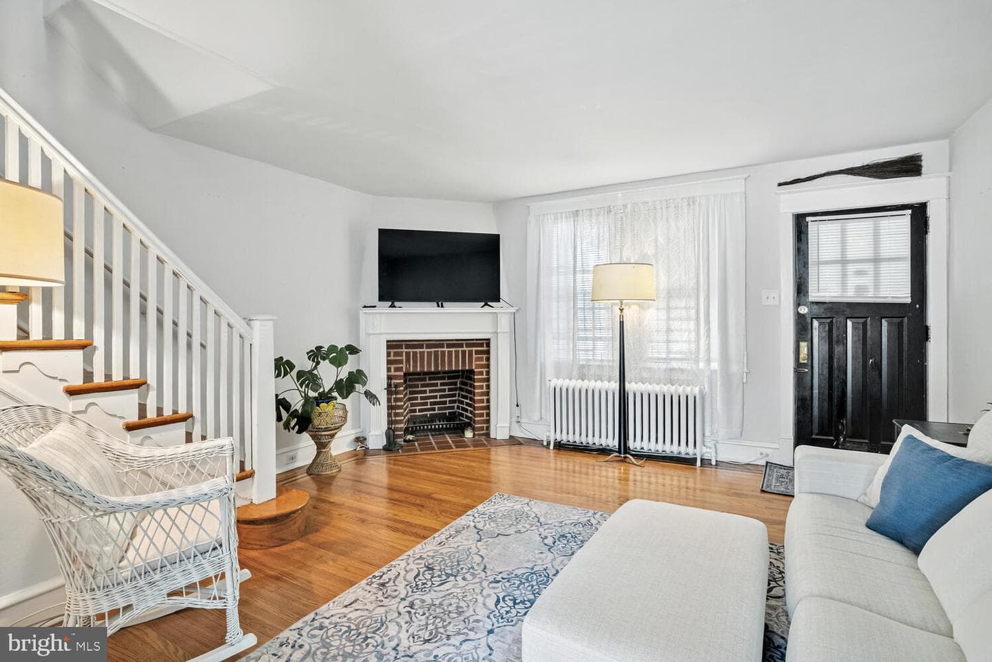 5221 Akron Street photo 6