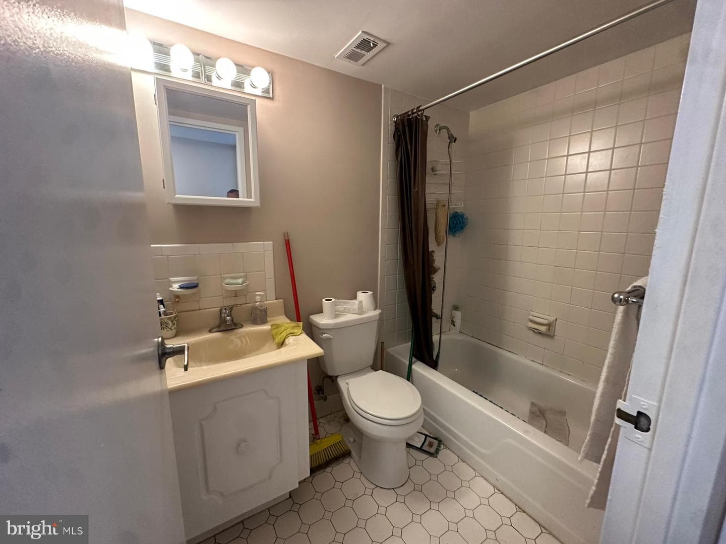 7600 E Roosevelt Boulevard #909 photo 21