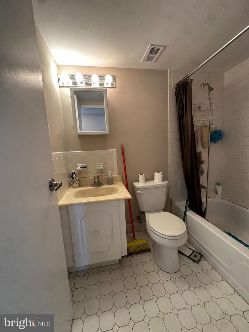 7600 E Roosevelt Boulevard #909 photo 22