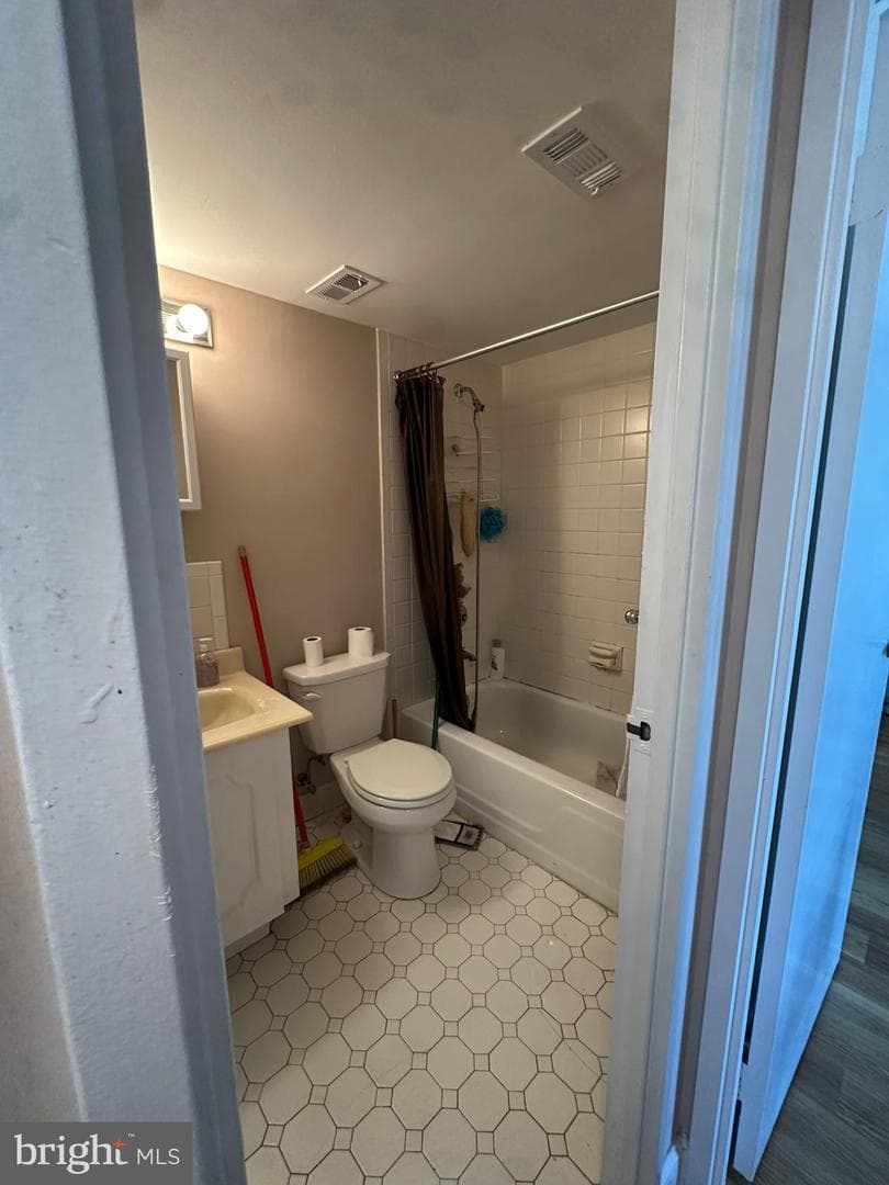 7600 E Roosevelt Boulevard #909 photo 23