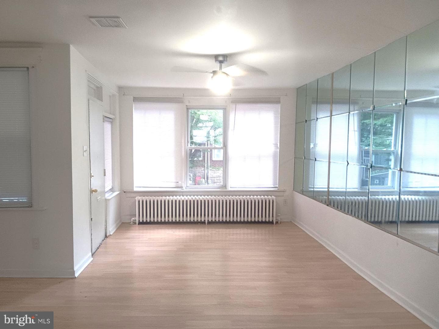 1815 Penfield Street photo 2