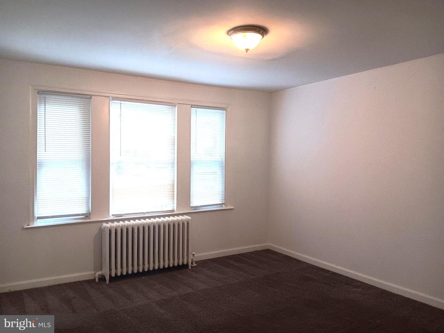 1815 Penfield Street photo 9
