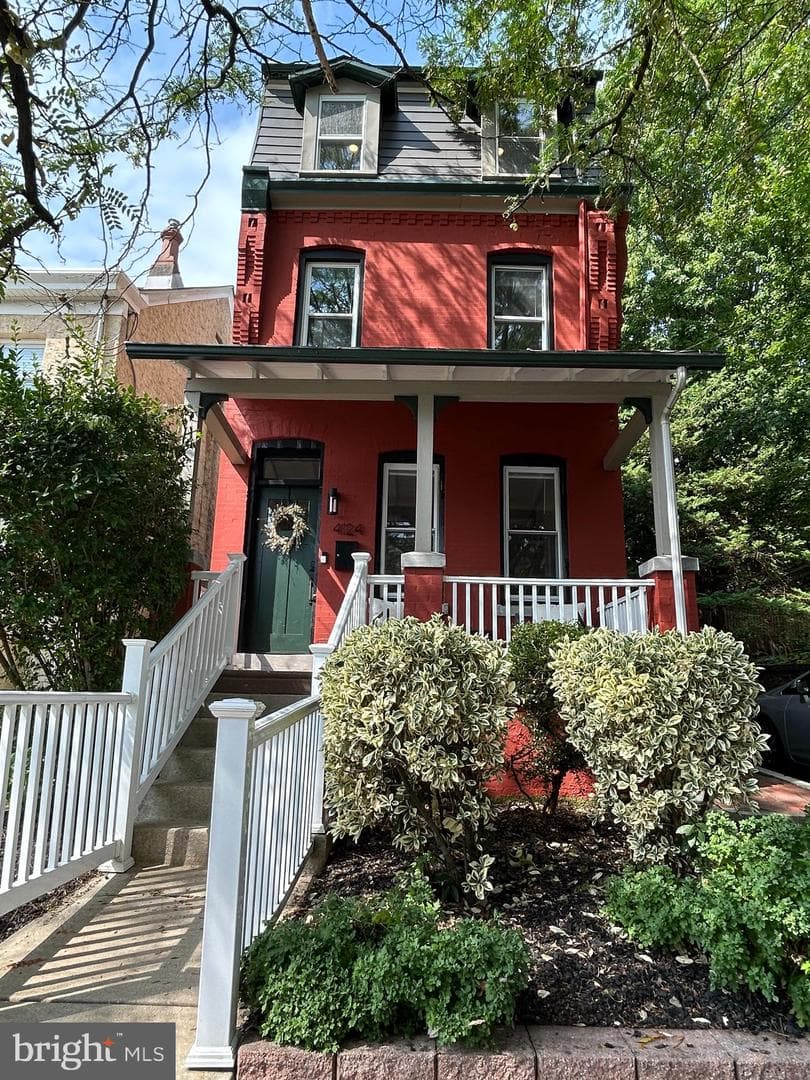 4124 Pechin Street photo 1