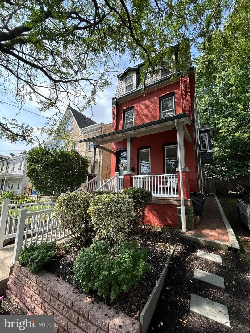4124 Pechin Street photo 3