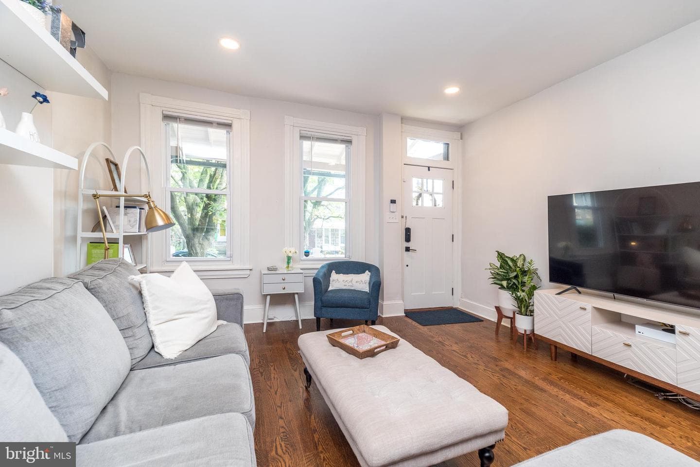 4124 Pechin Street photo 8