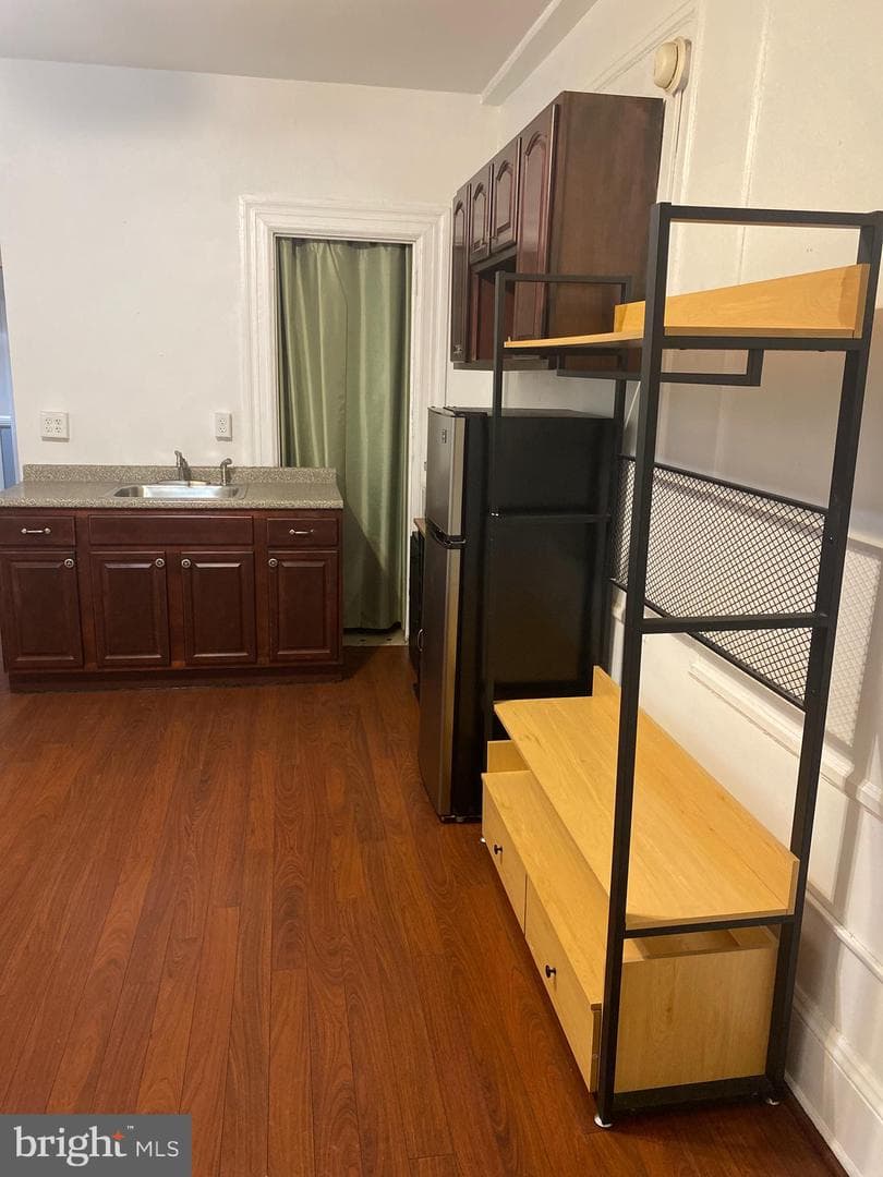 1324 Locust Street #308 photo 6