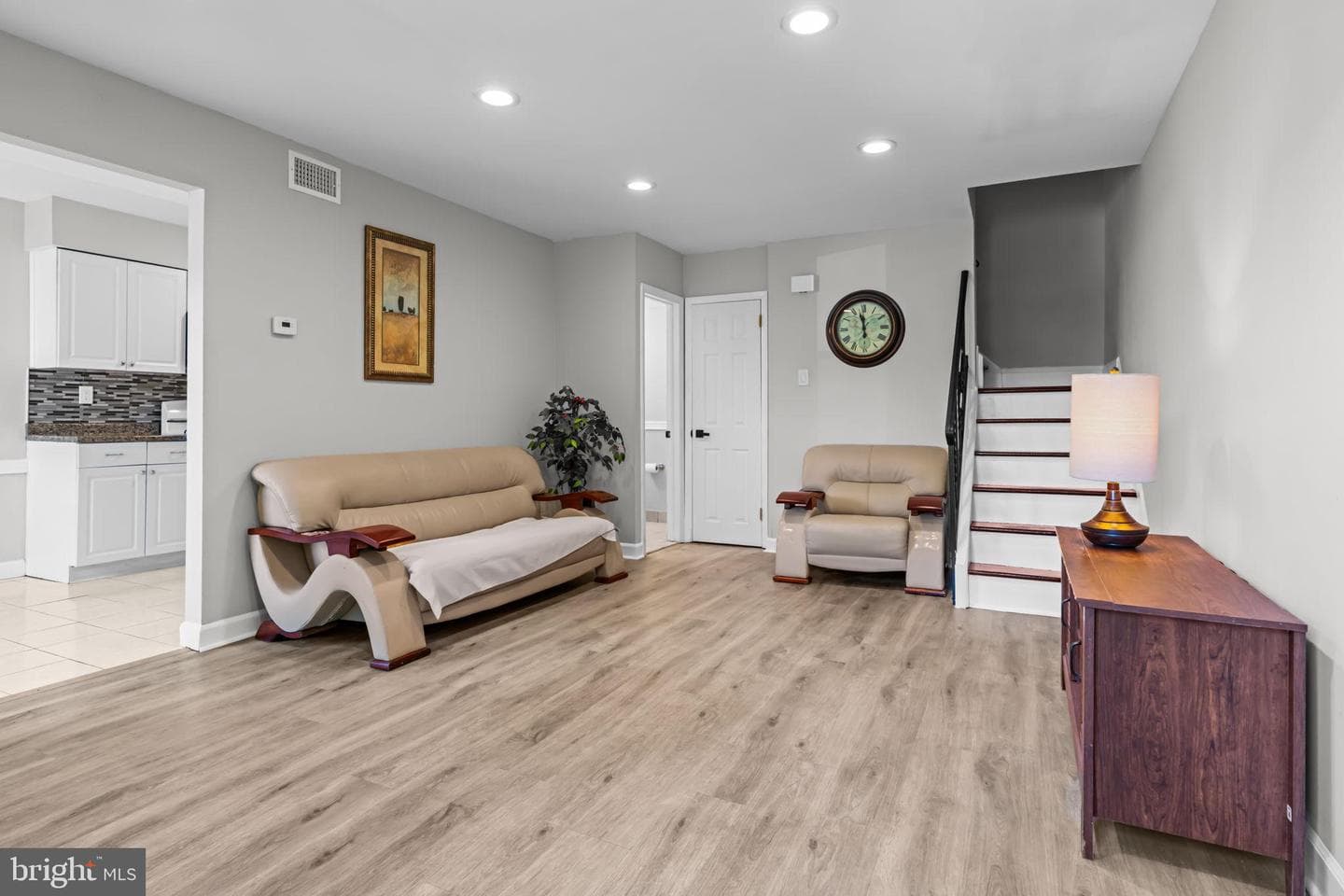 12135 Academy Road #10 photo 4