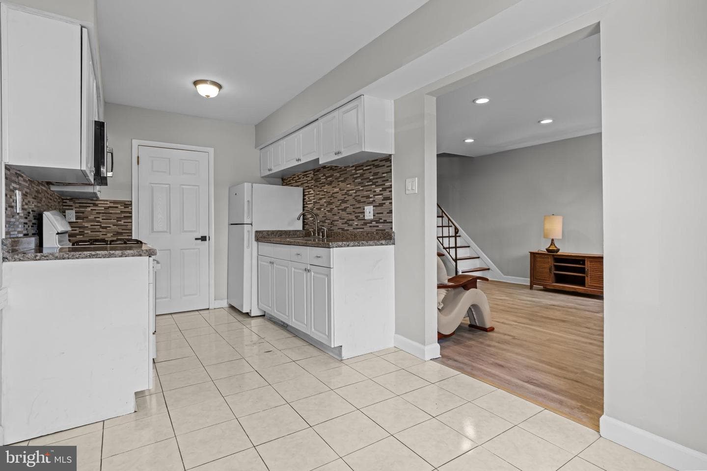 12135 Academy Road #10 photo 7