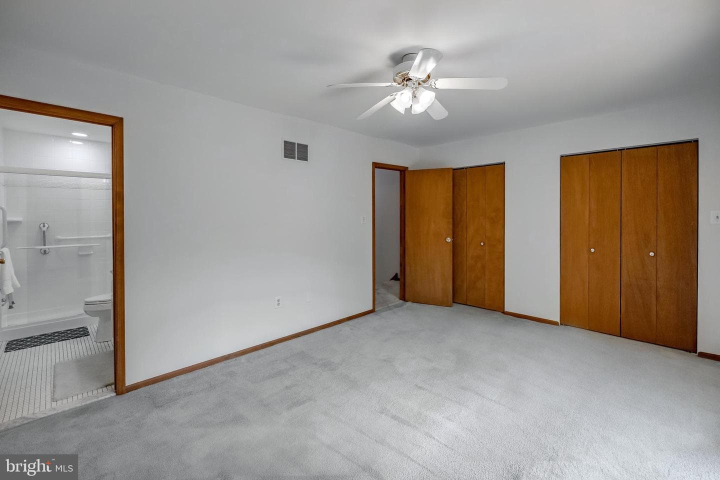9130 Ayrdalecrescent Street photo 13