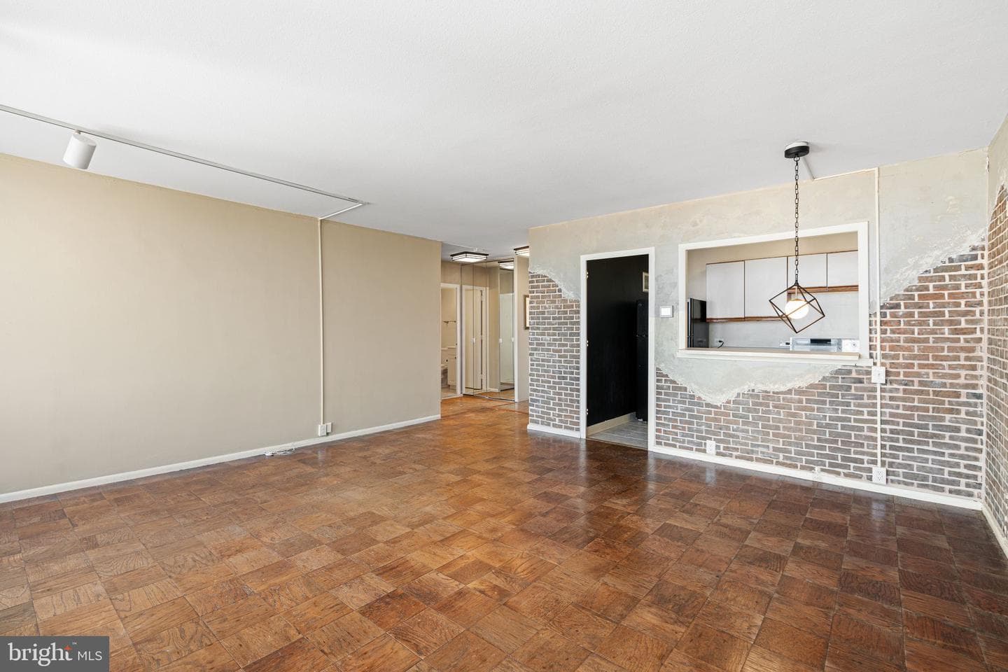 210 Locust Street #29h-W photo 9