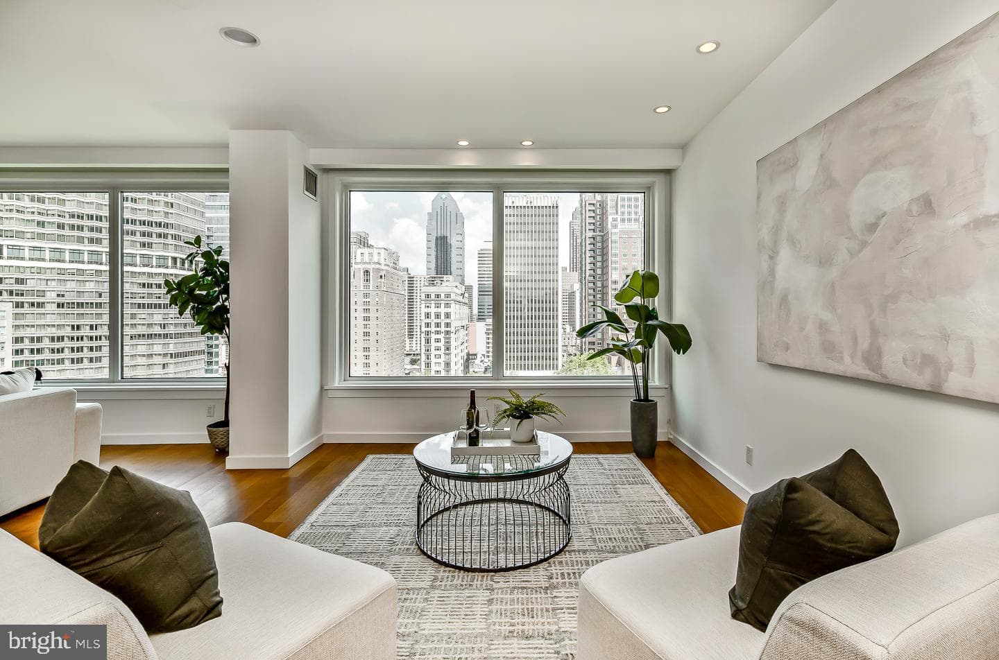 1820 Rittenhouse Square #1601 photo 12