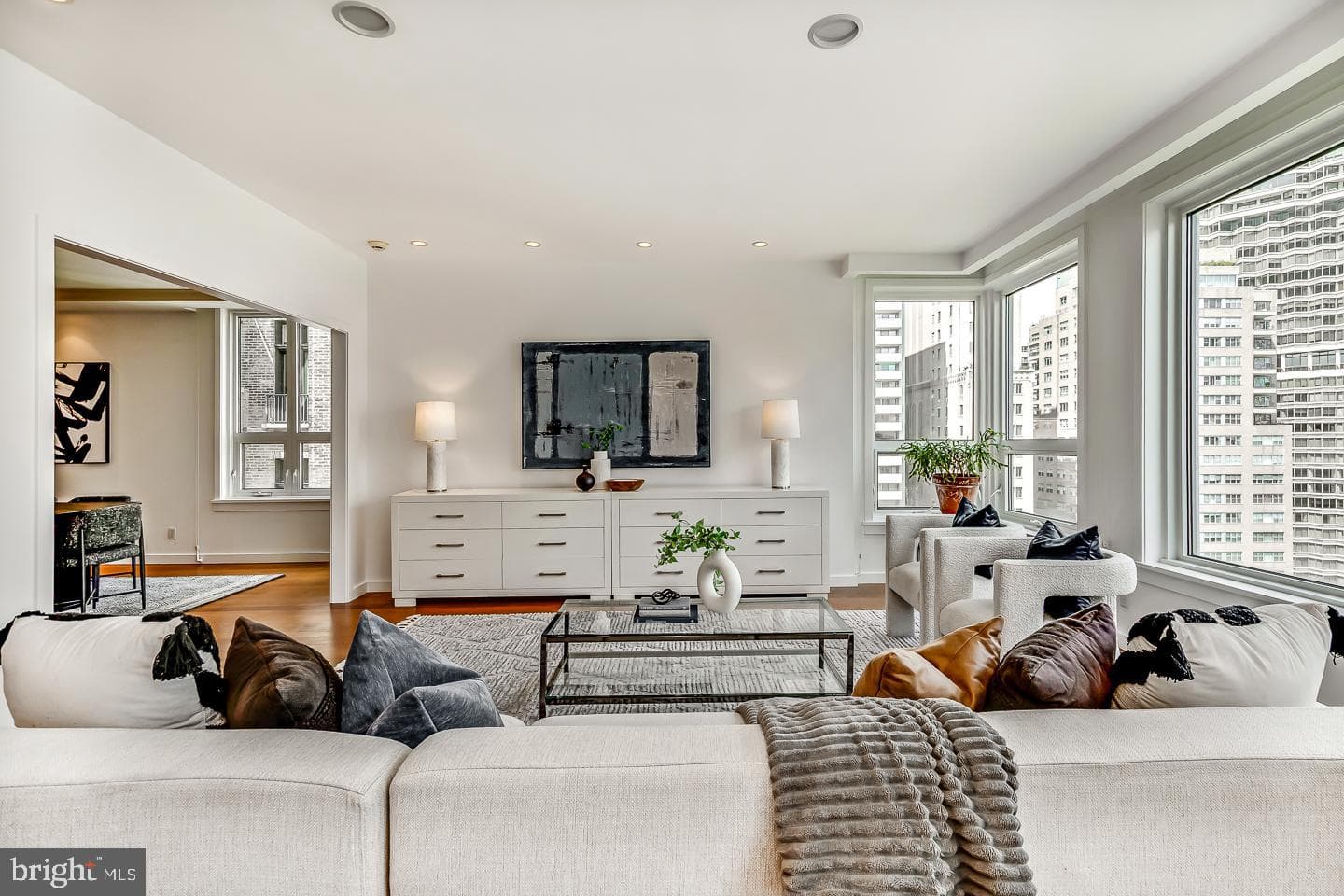 1820 Rittenhouse Square #1601 photo 16