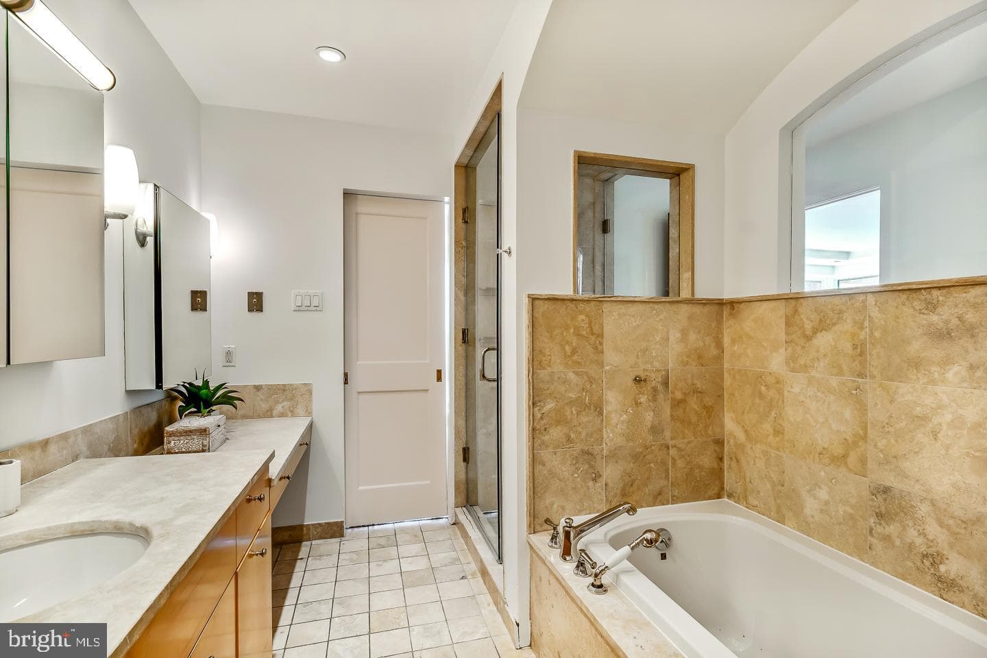 1820 Rittenhouse Square #1601 photo 40