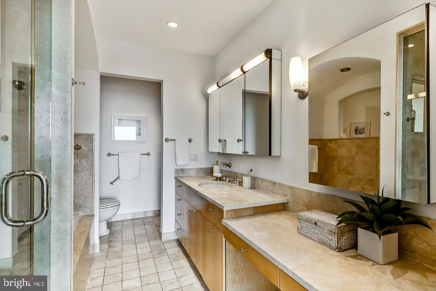 1820 Rittenhouse Square #1601 photo 41
