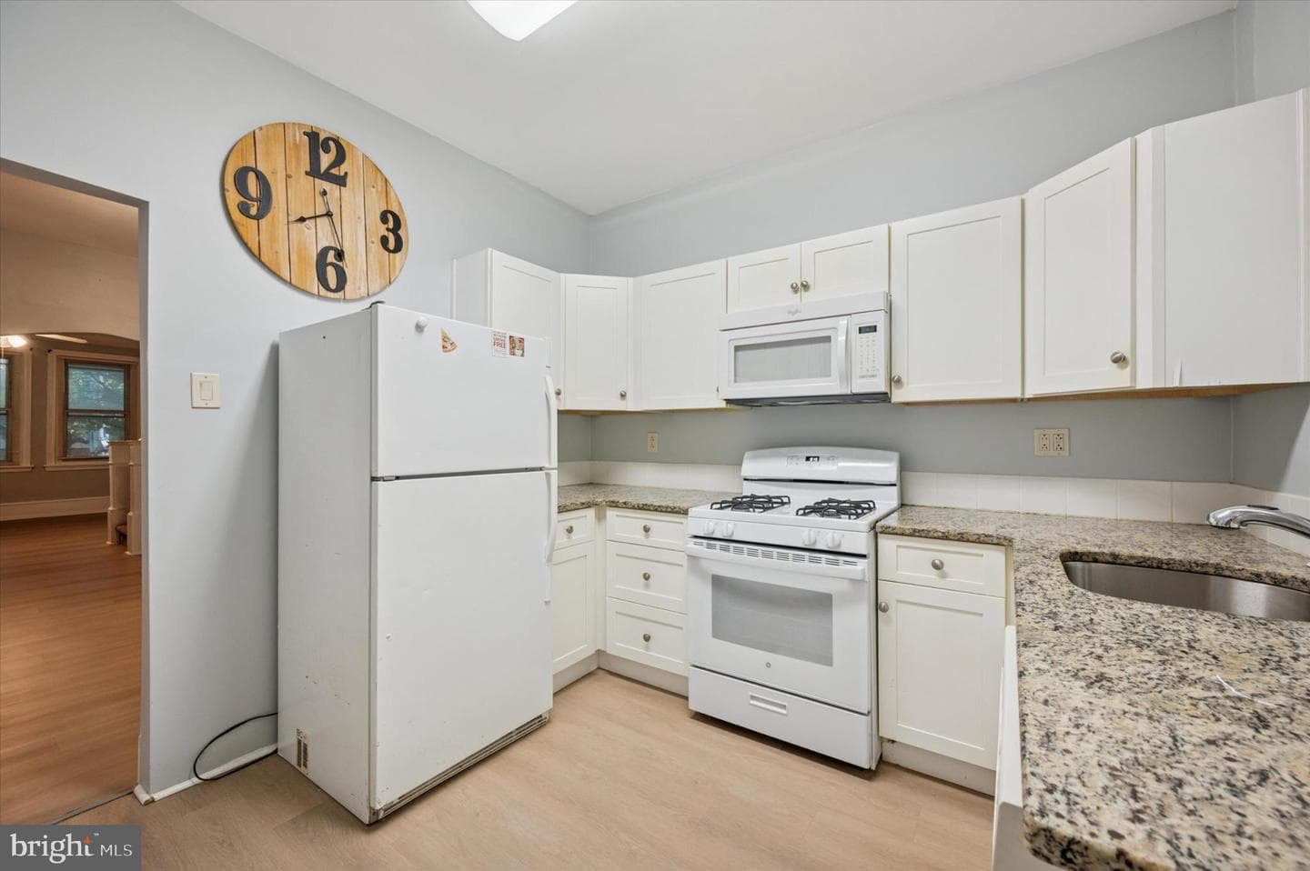 4817 Ridge Avenue photo 24