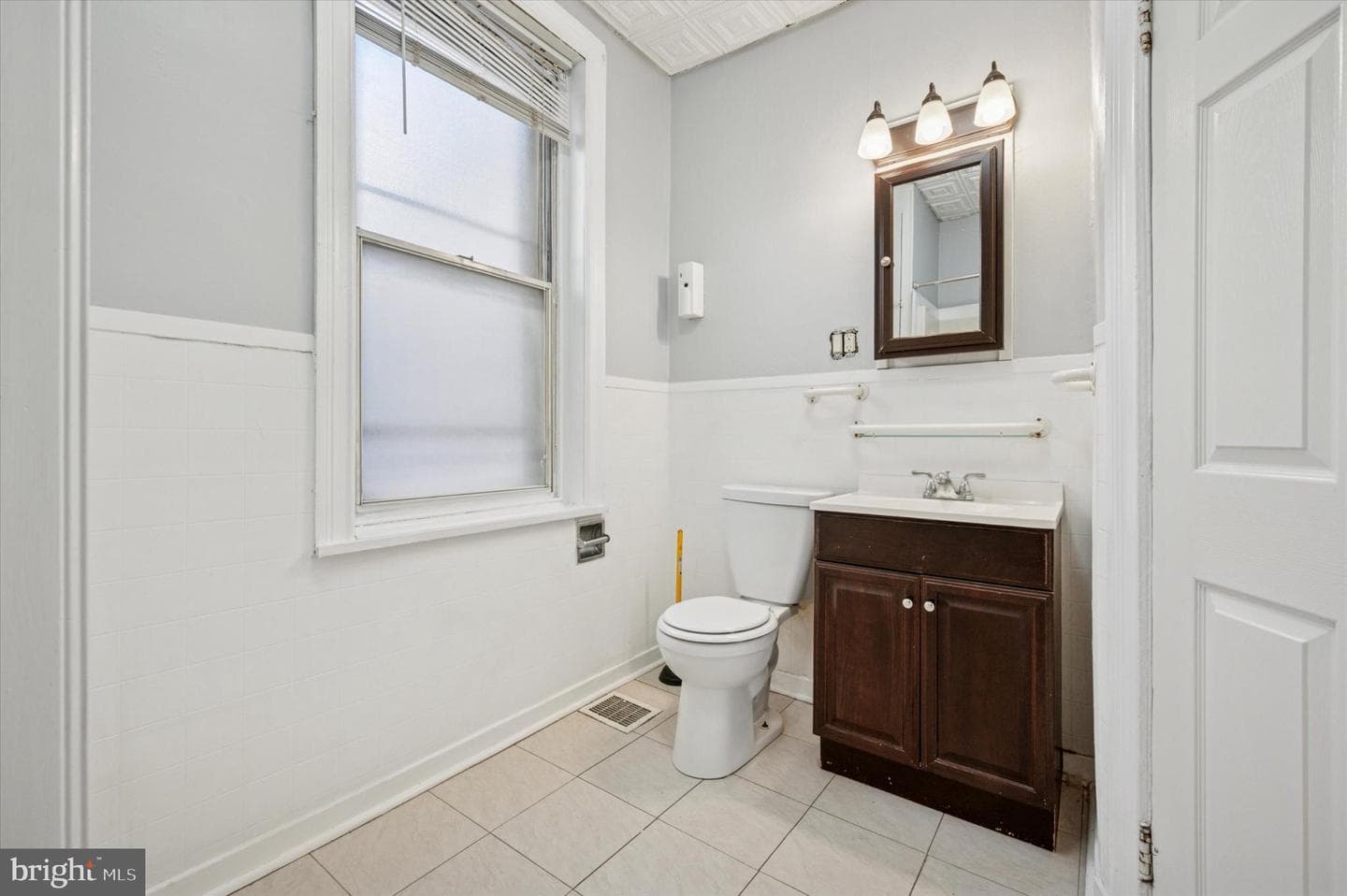 4817 Ridge Avenue photo 29