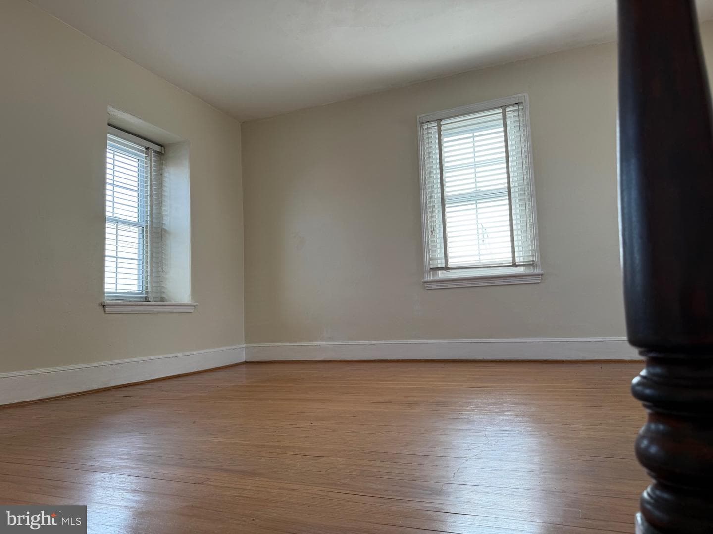 2824 Pratt Street photo 15