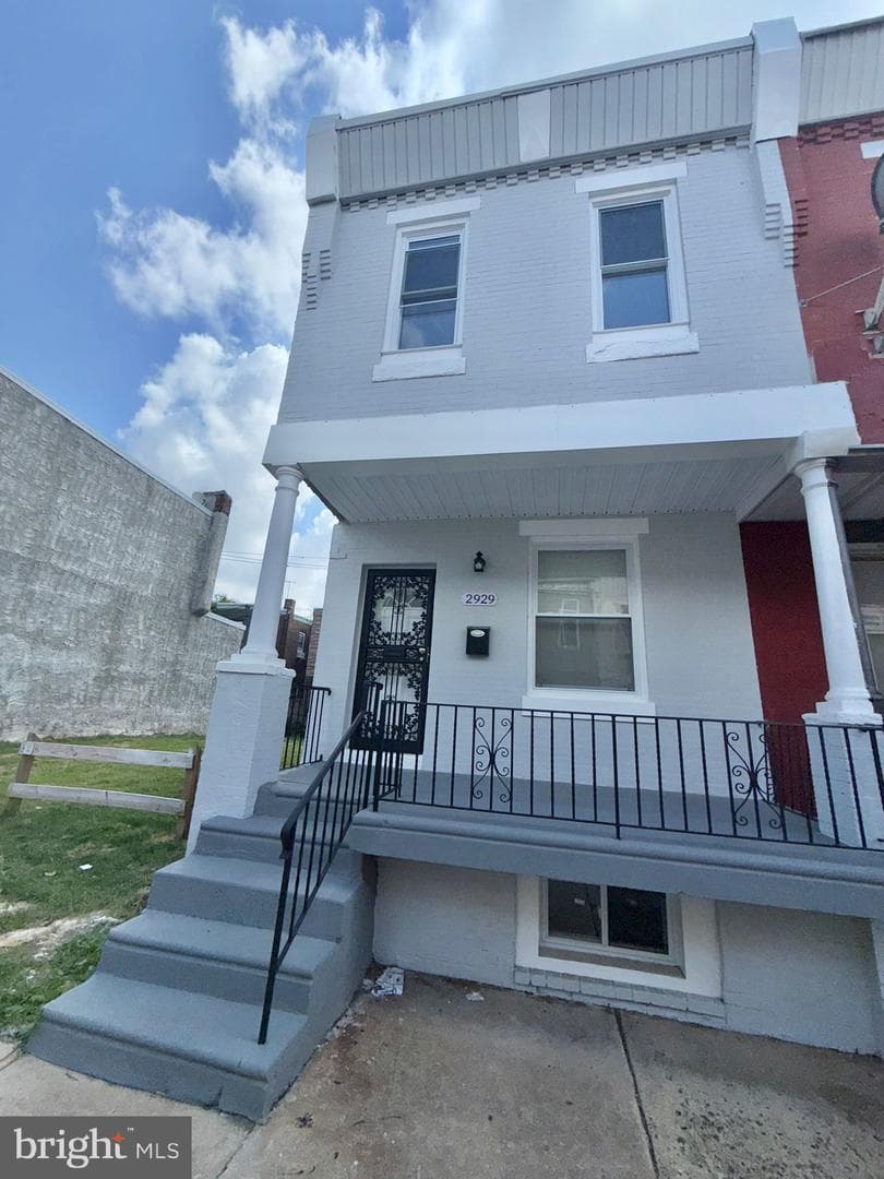 2929 N Stillman Street photo 3