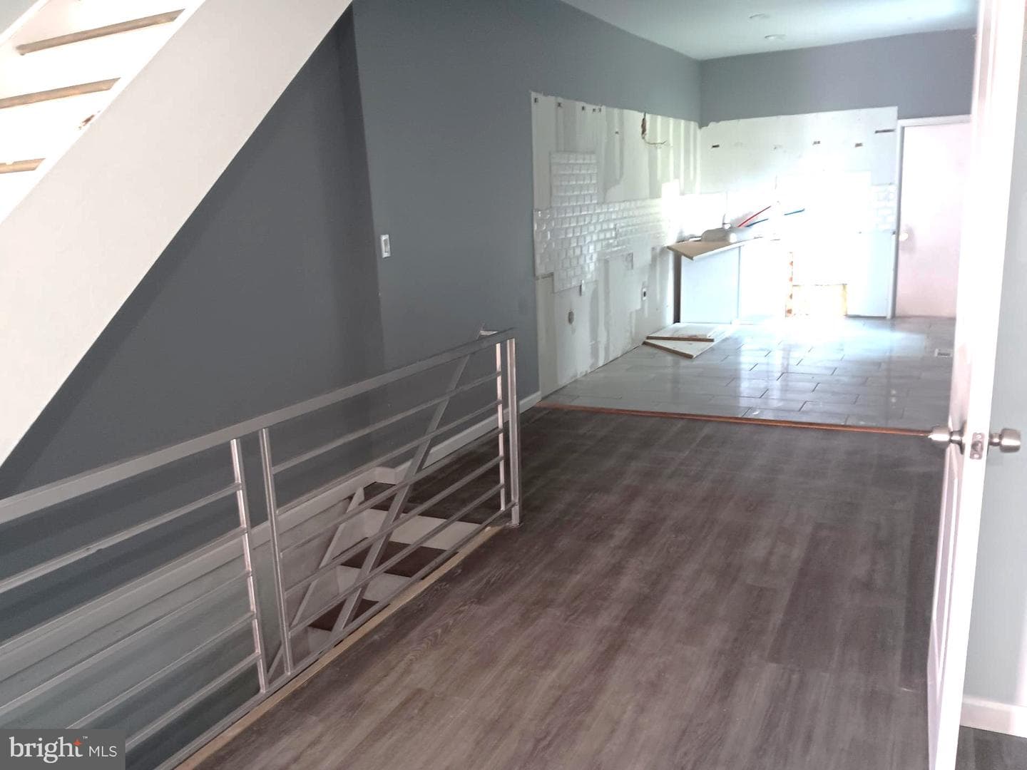 3146 Euclid Avenue photo 4