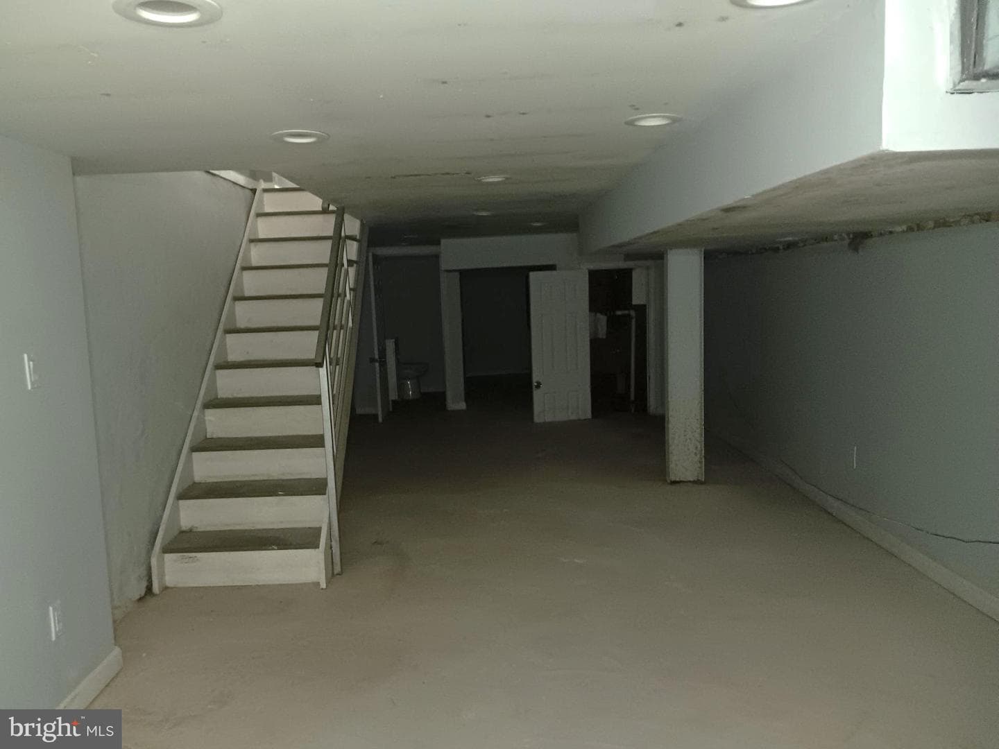 3146 Euclid Avenue photo 8