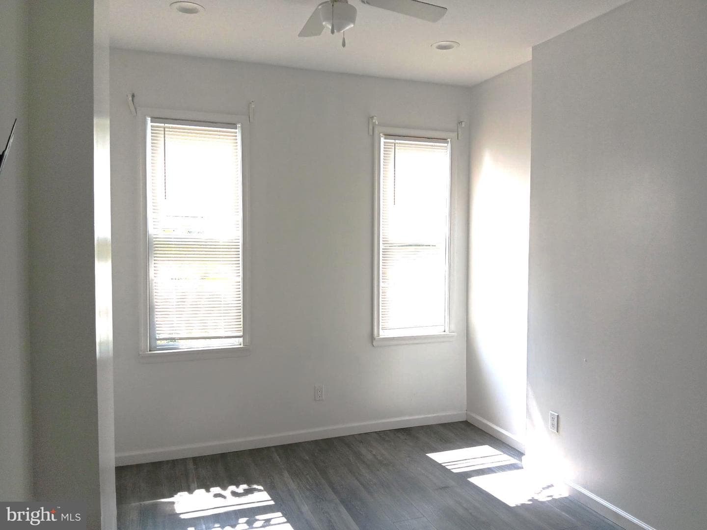 3146 Euclid Avenue photo 9