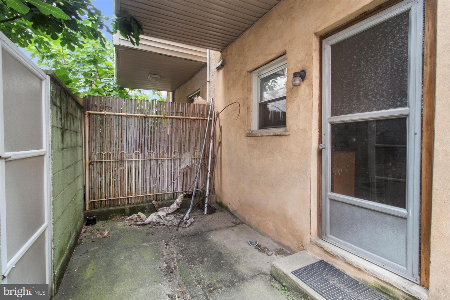 1213 Fitzgerald Street photo 27
