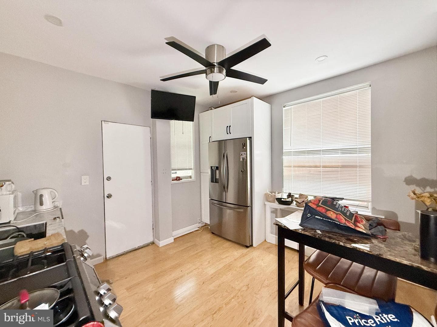 5905 Washington Avenue photo 8