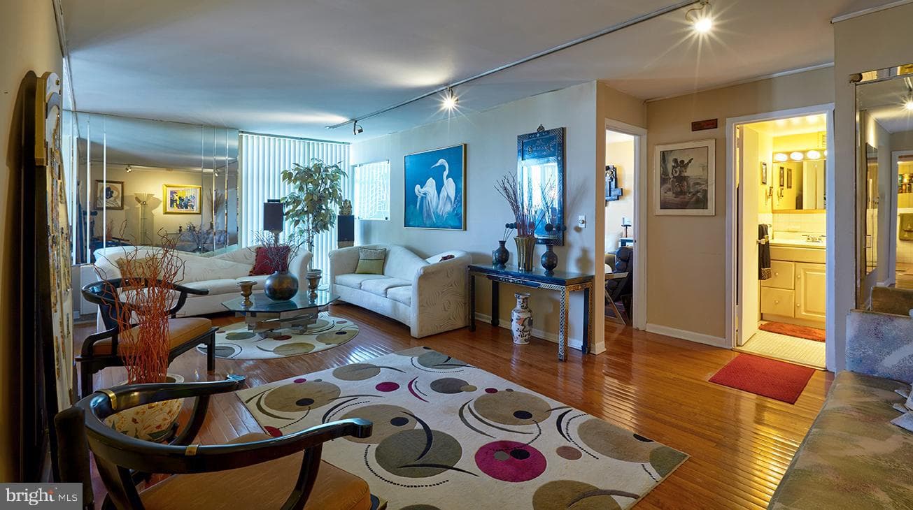 3600 Conshohocken Avenue #1703, Philadelphia