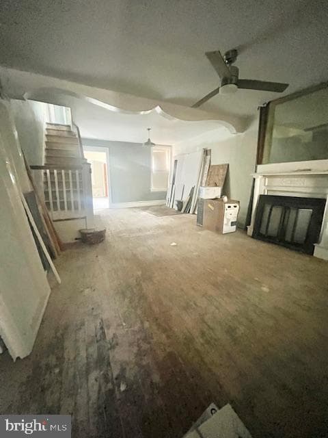 544 E Walnut Lane photo 9