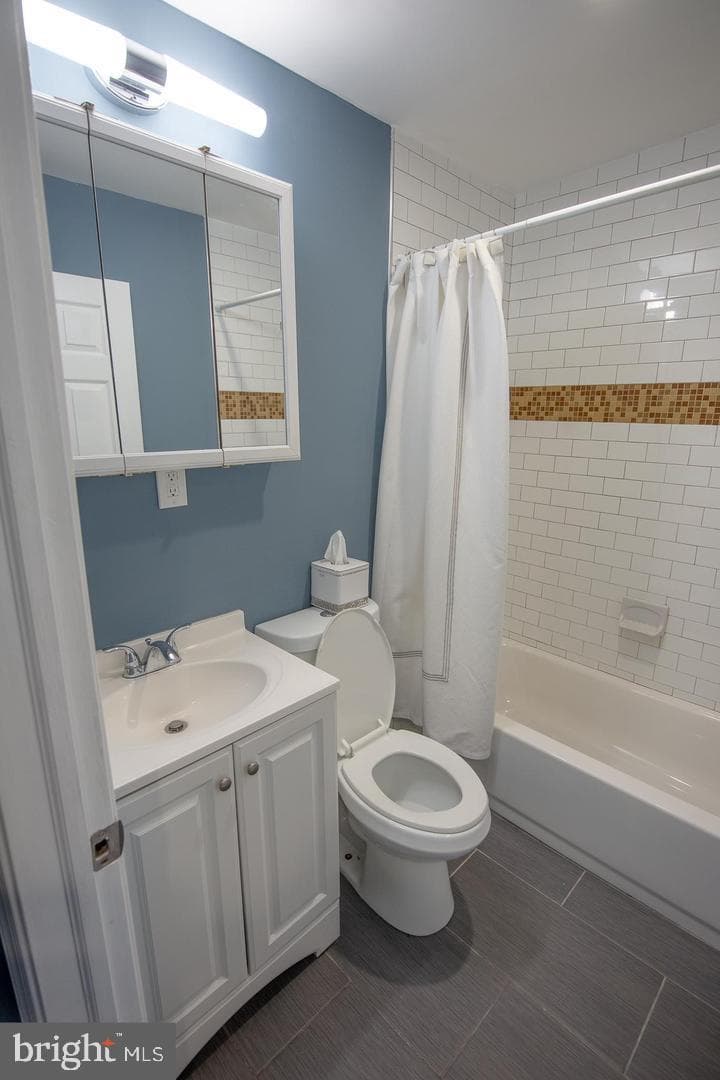 1510 W York Street photo 17