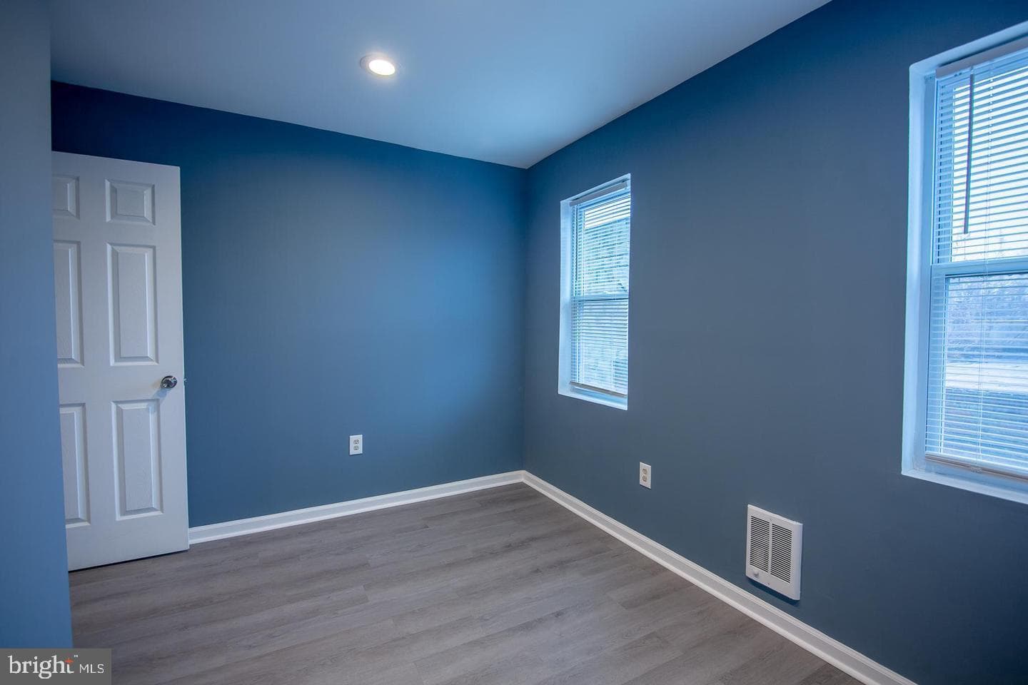 1510 W York Street photo 22