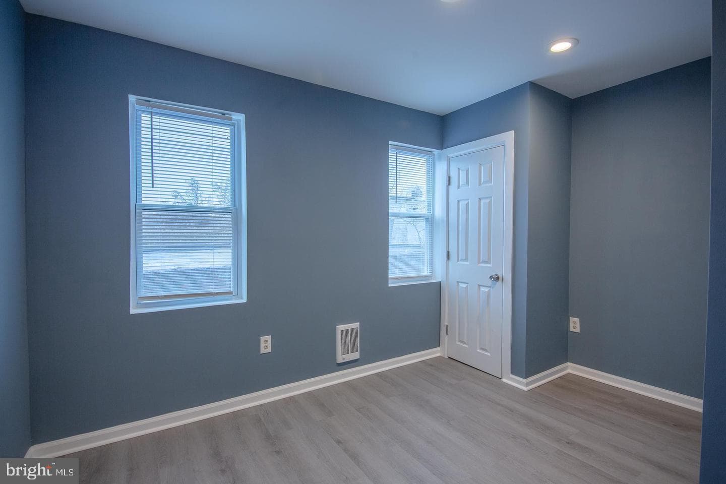 1510 W York Street photo 24