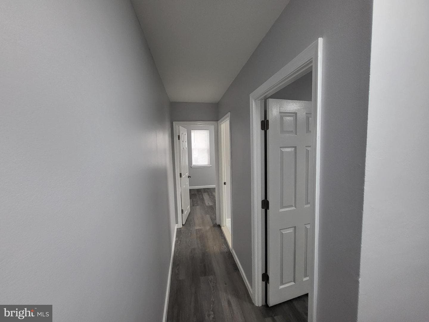 228 N Cecil Street photo 30