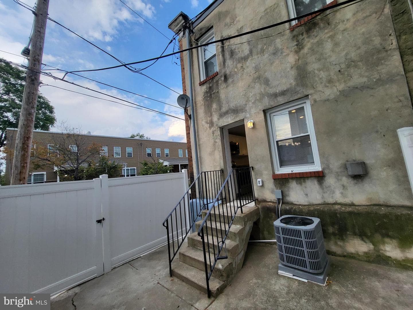 228 N Cecil Street photo 56