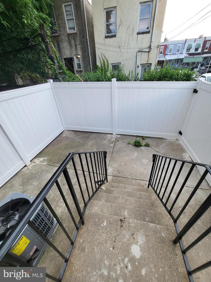 228 N Cecil Street photo 59