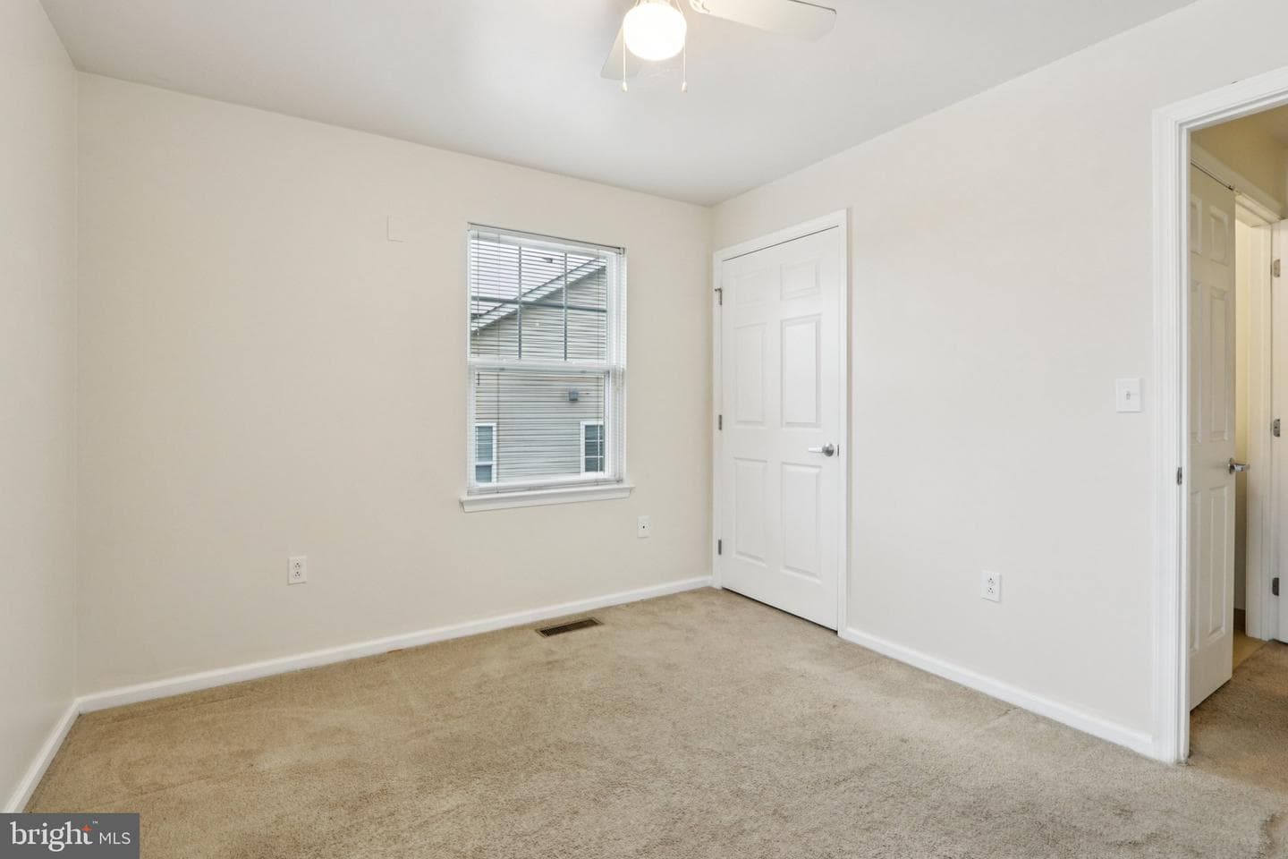 3716 Merrick Road photo 14