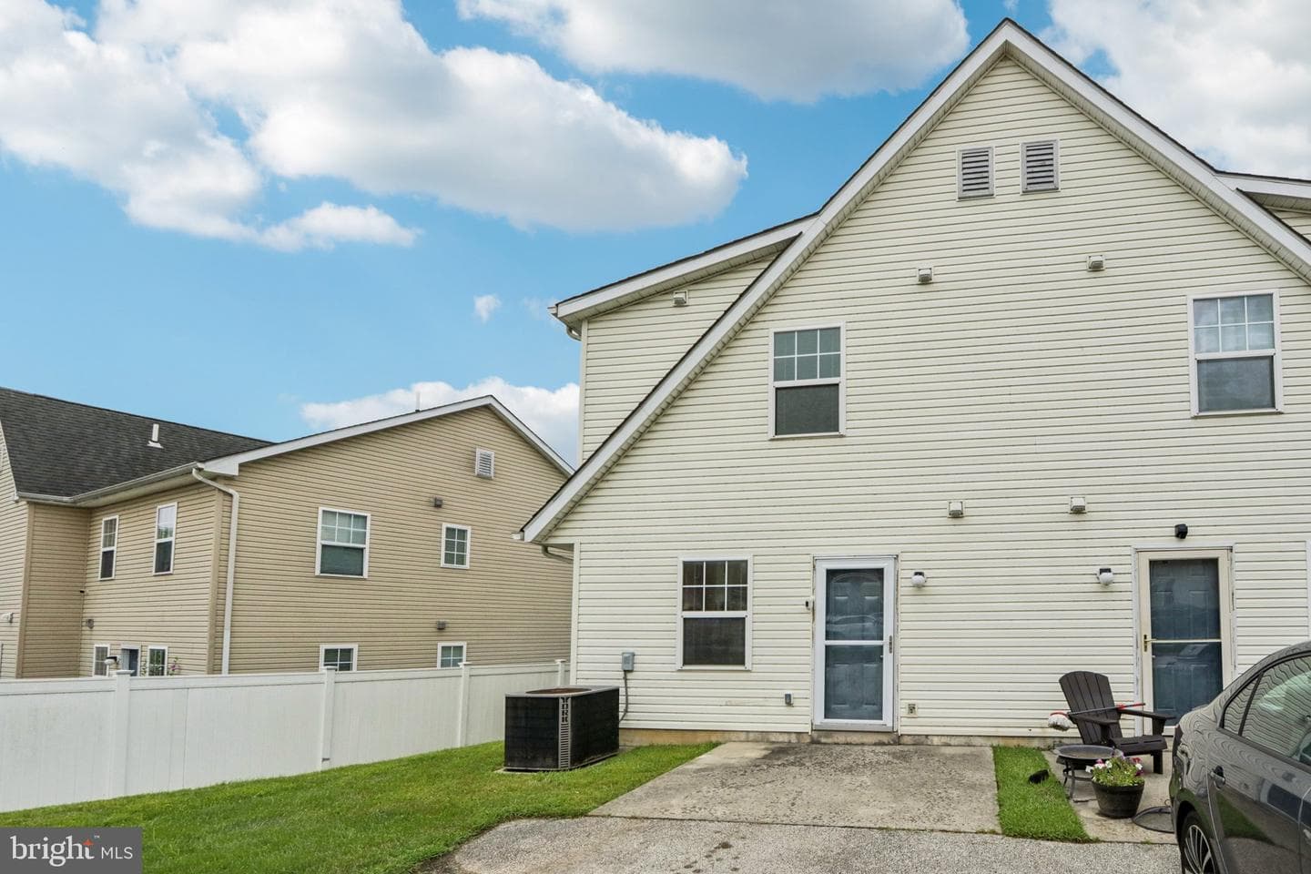 3716 Merrick Road photo 17