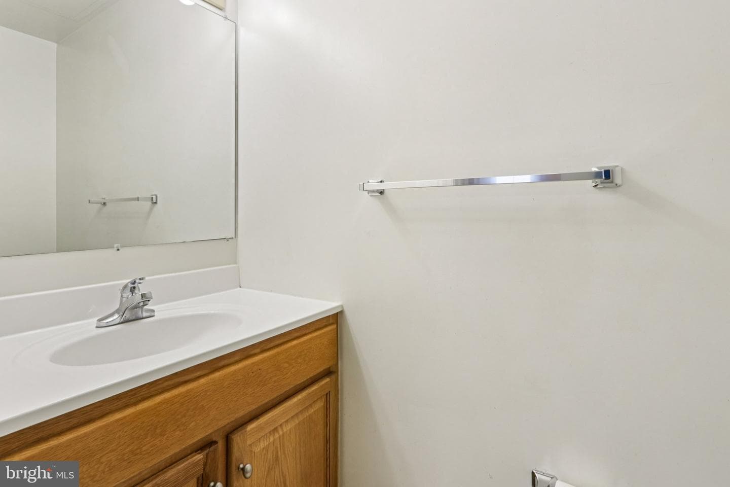 3716 Merrick Road photo 9